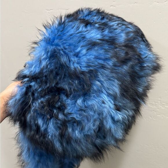 Stunning Real Curly Shearling Hobo Bag, Handmade Lamb Fur Crossbody, Slouchy Bag - Picture 15 of 15